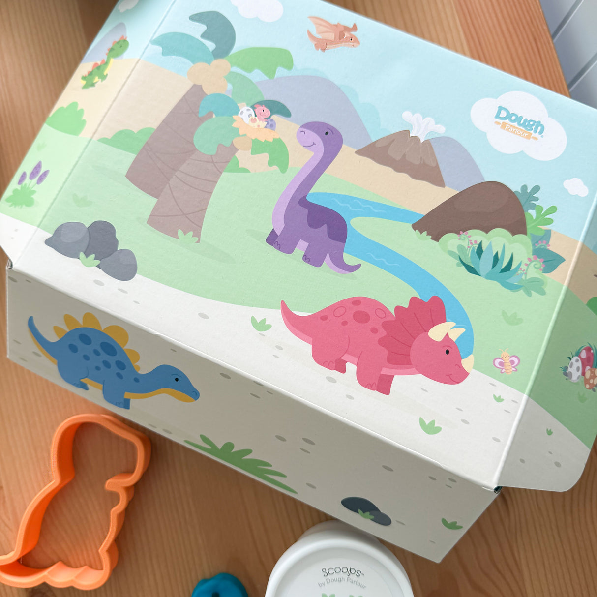 Dinosaur Playbox™