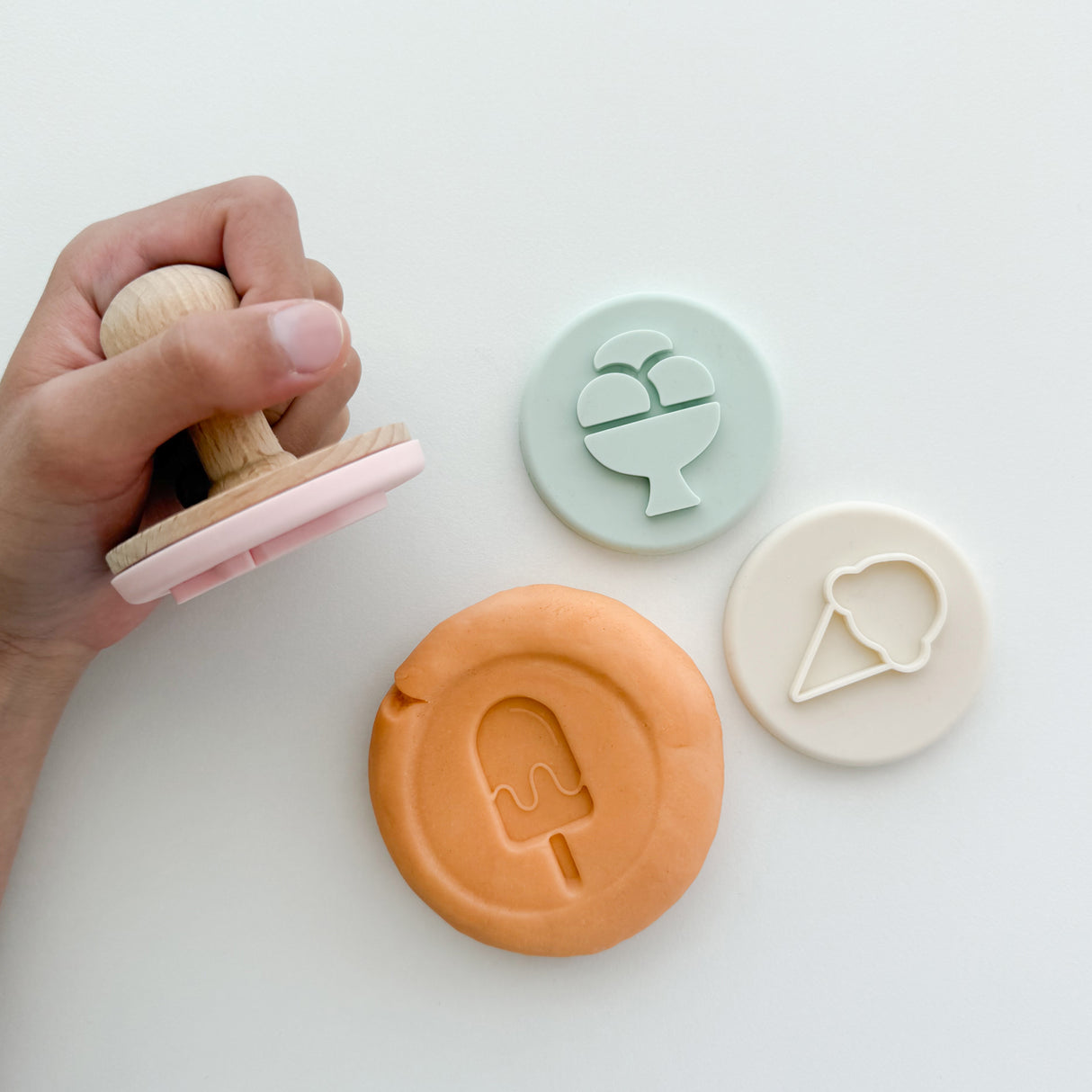 Ice Cream Truck Playbox™