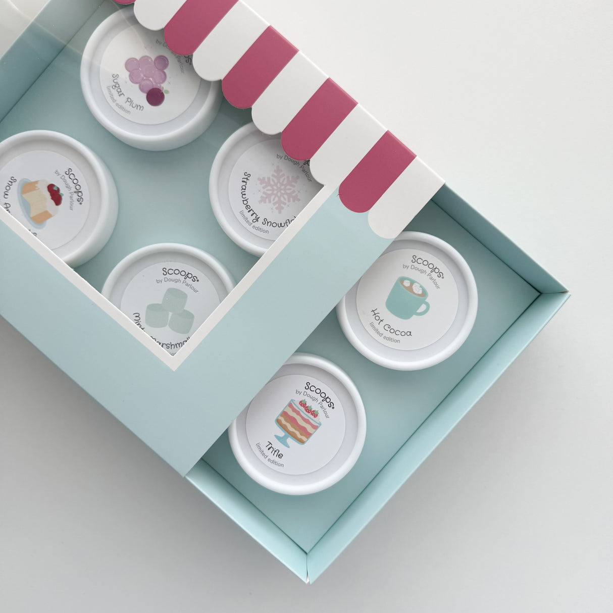 Holiday Parlour Pack™: Holiday Train