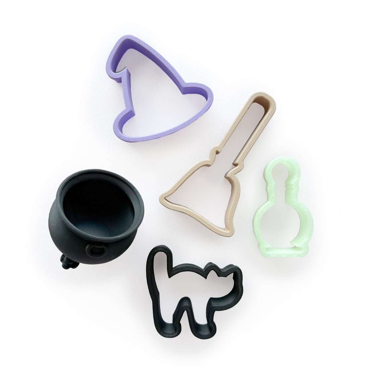 Spells & Potions Dough Cutters and Cauldron